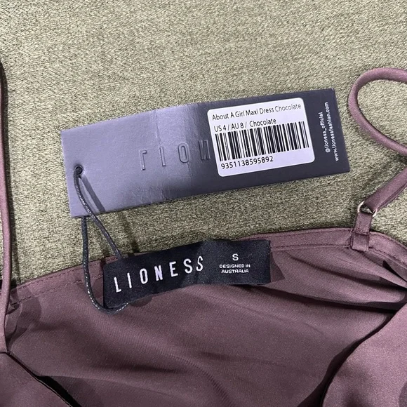 Lioness Chocolate Maxi Dress - Picture 4 of 4